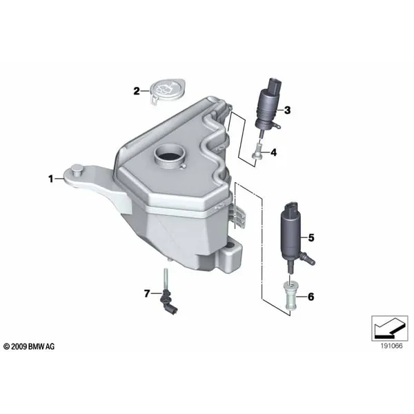 Детали бачка стеклоомывателя