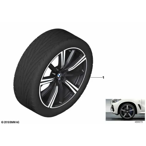 Летний комплект колес M Performance со звездообразными спицами 749M